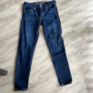 NWOT American Eagle Next Level Stretch size:6 NEVER worn